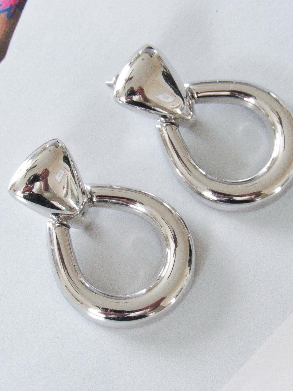VTG✨ Silver Tone Hoop Drop Earrings - Polished Women Jewelry